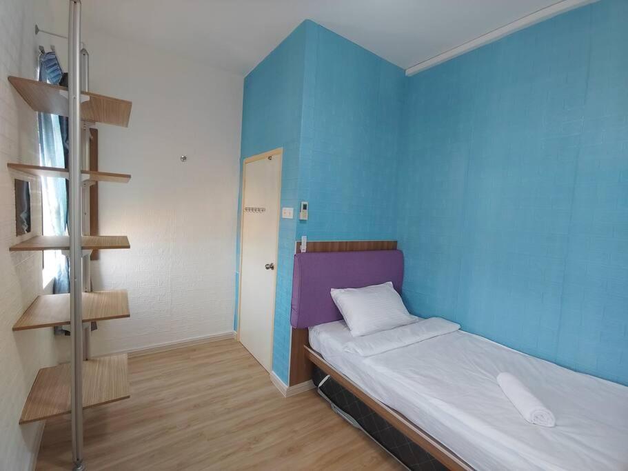 Apartment Jentayu Residency, 3rooms 2xwc, Free Wifi, 7guests Johor Bahru