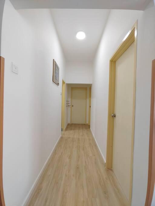 Apartment Jentayu Residency, 3rooms 2xwc, Free Wifi, 7guests Johor Bahru